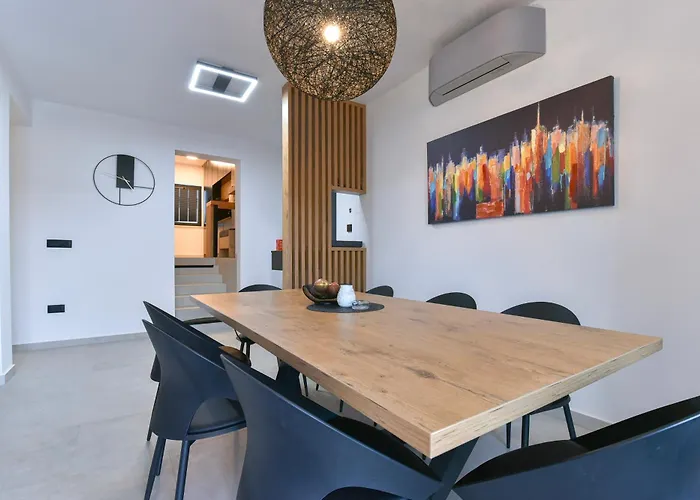 Tinka Villa