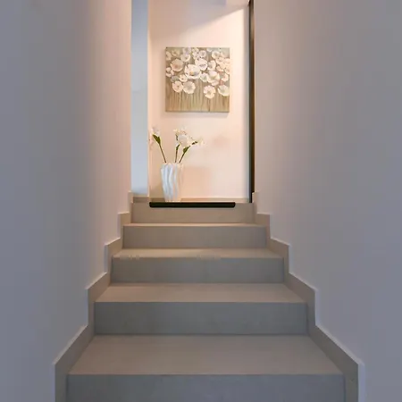 Tinka Villa *